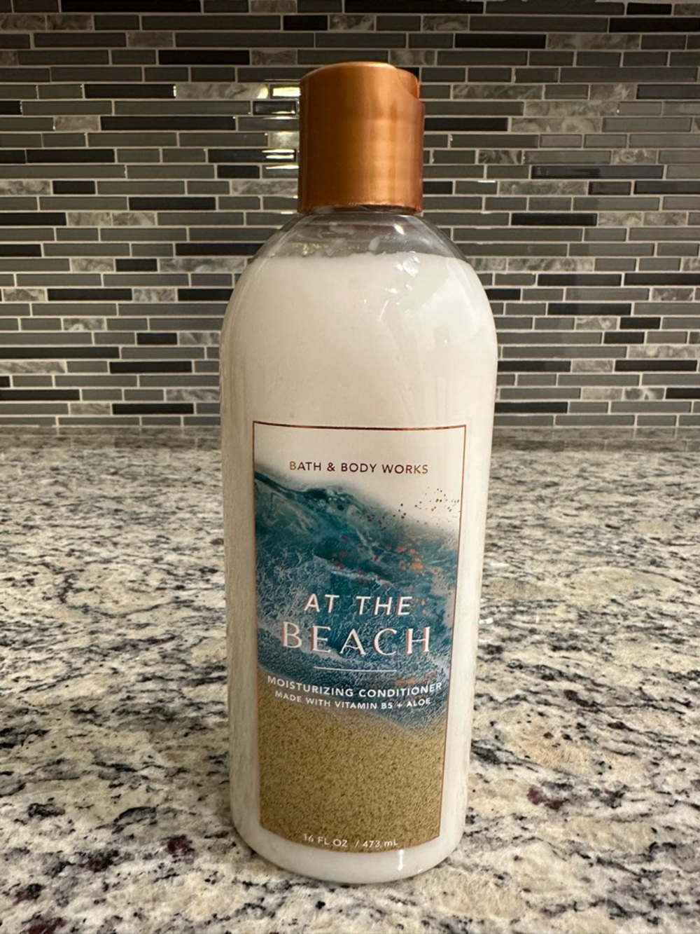 Bath & Body Works: 16 Fl Oz Moisturizing Conditioner w/ B5 & Aloe: At The Beach